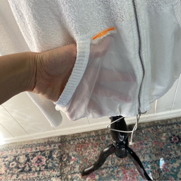 Vintage Escada Sport Zip Front Textured White Hoodie Sheer Hood And Pockets Sz M - Picture 8 of 13